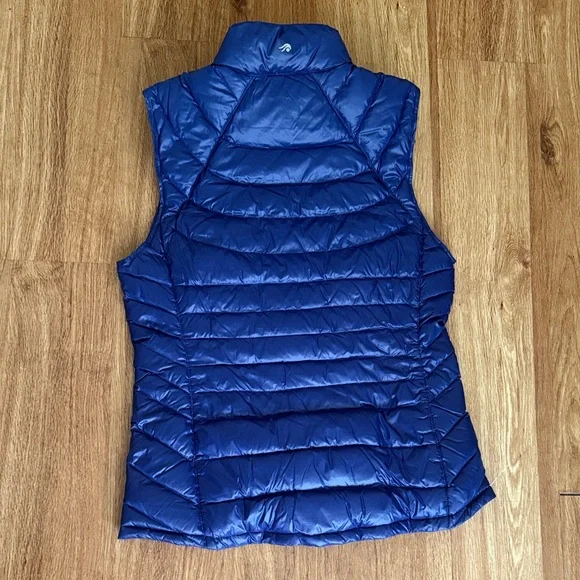 Ideology Blue and Pink Puffer Vest - Picture 5 of 5